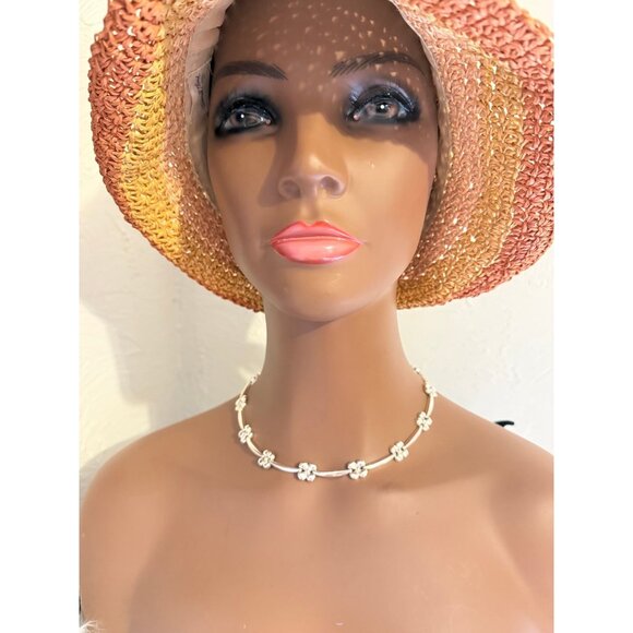 925 Milor Flower Station Necklace - Picture 7 of 7